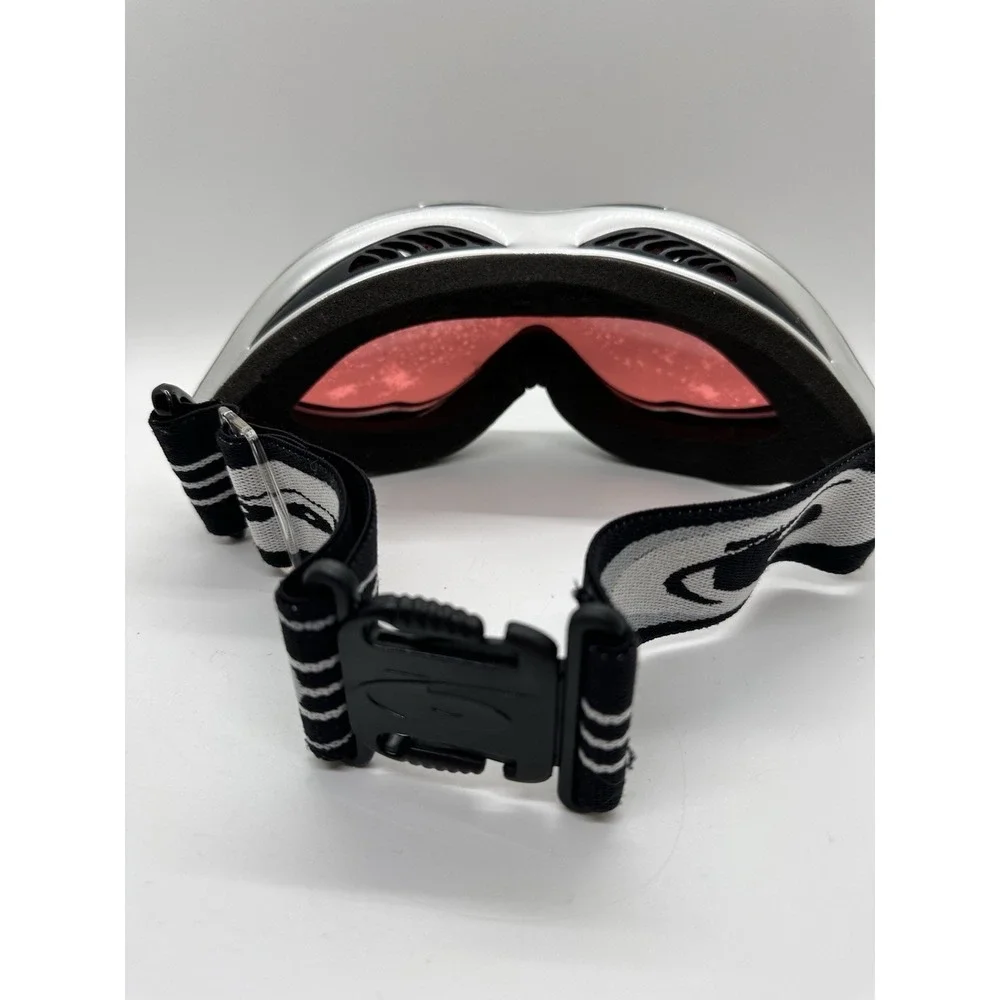 Bolle Ski Snowboard Goggles Silver Black Strap‎ AS IS Lens Damage
